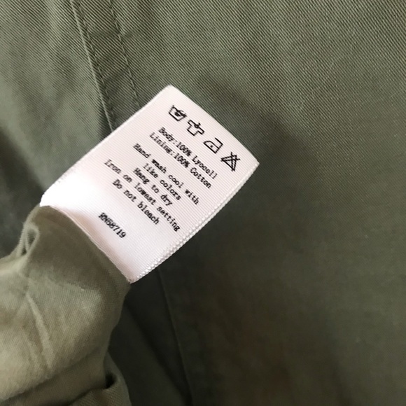 Mural military inspired short sleeved jacket - Picture 12 of 13